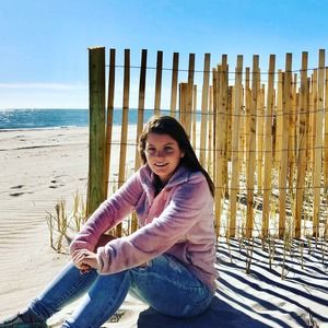 Meet your Posher, Meredith